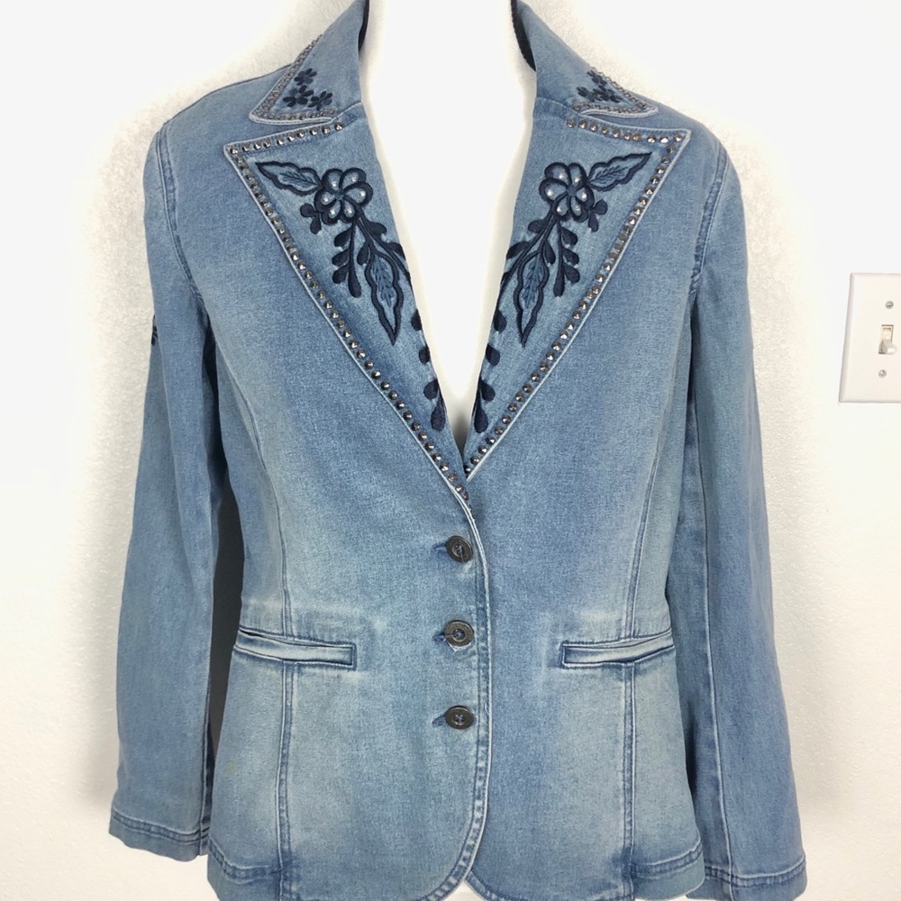 Denim Embroidered Jean Jacket Sz XS